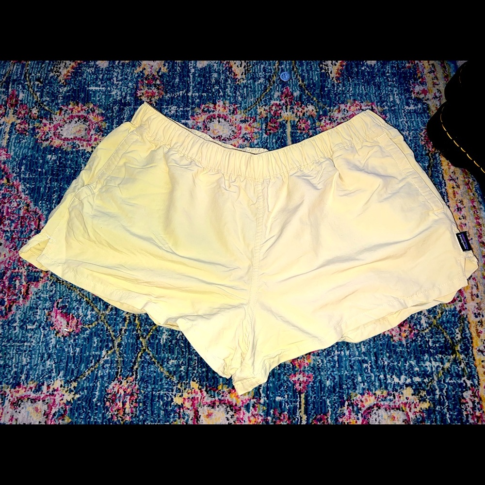 Selling yellow patagonia shorts! Size Large